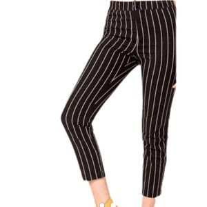 $12 NWT  high-rise pinstripe ankle pants